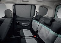 シトロエン Berlingo リアクオーターウィンドウ用サンシェード