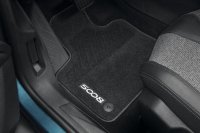 プジョー 5008　フロアマット
