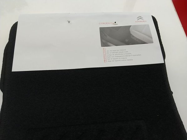 画像3: シトロエンC3 ニードルパンチタイプマット (3)