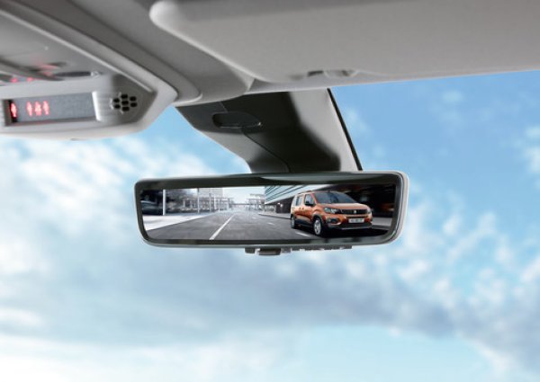 画像1: プジョー 3008 フルディスプレイミラー (1)