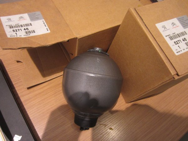 画像1: シトロエン Xm　24V　リヤスフェアー (1)