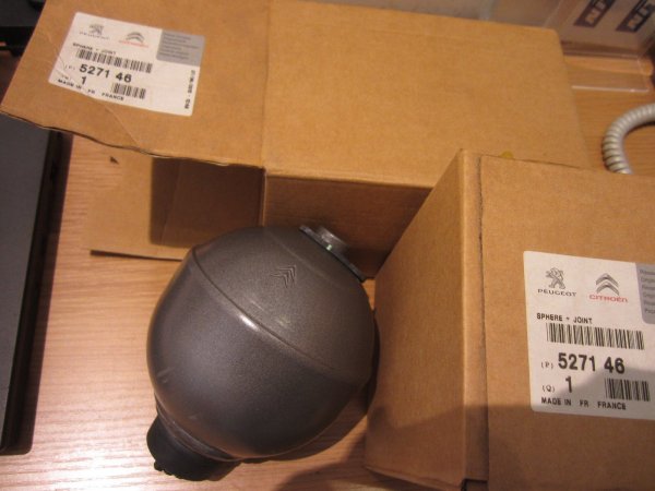 画像3: シトロエン Xm　24V　リヤスフェアー (3)